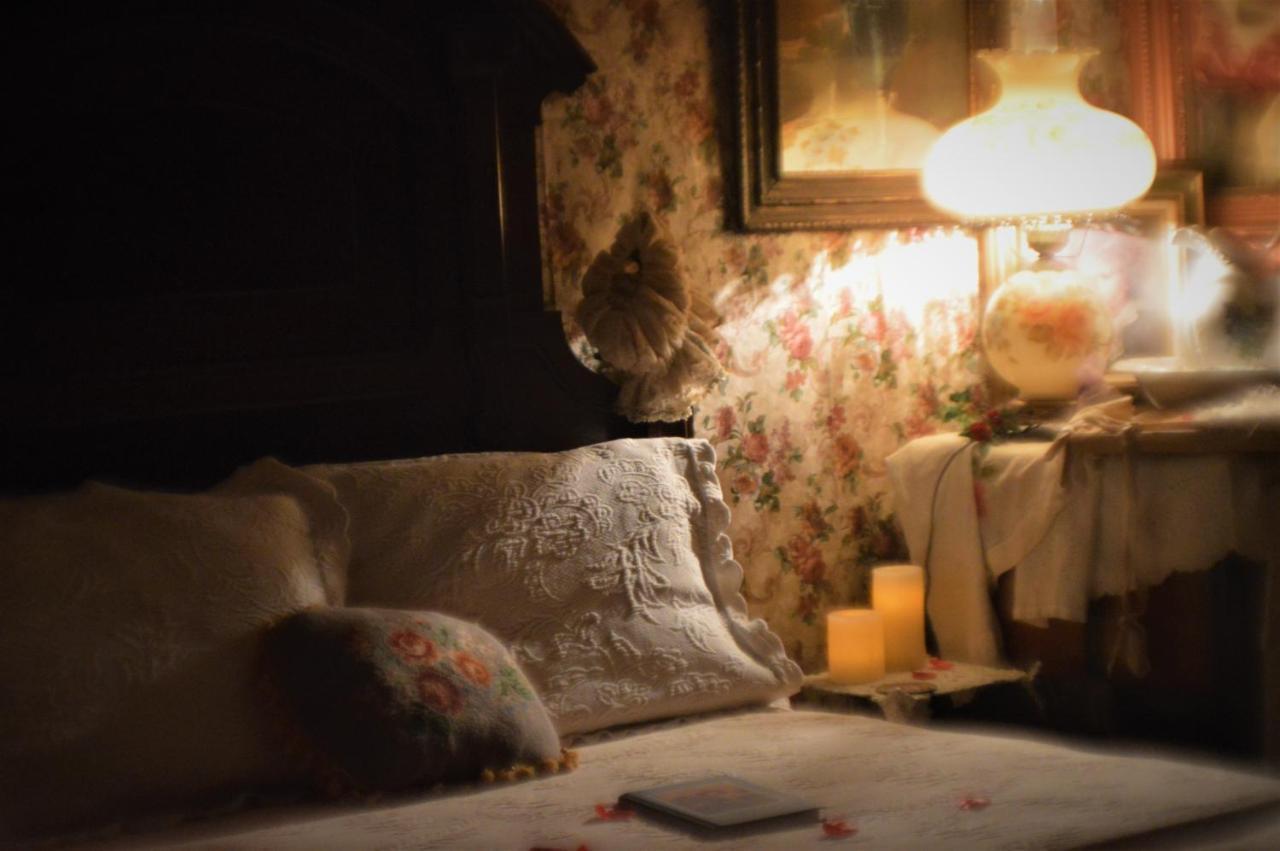 Carleton House Bed And Breakfast Bonham Extérieur photo